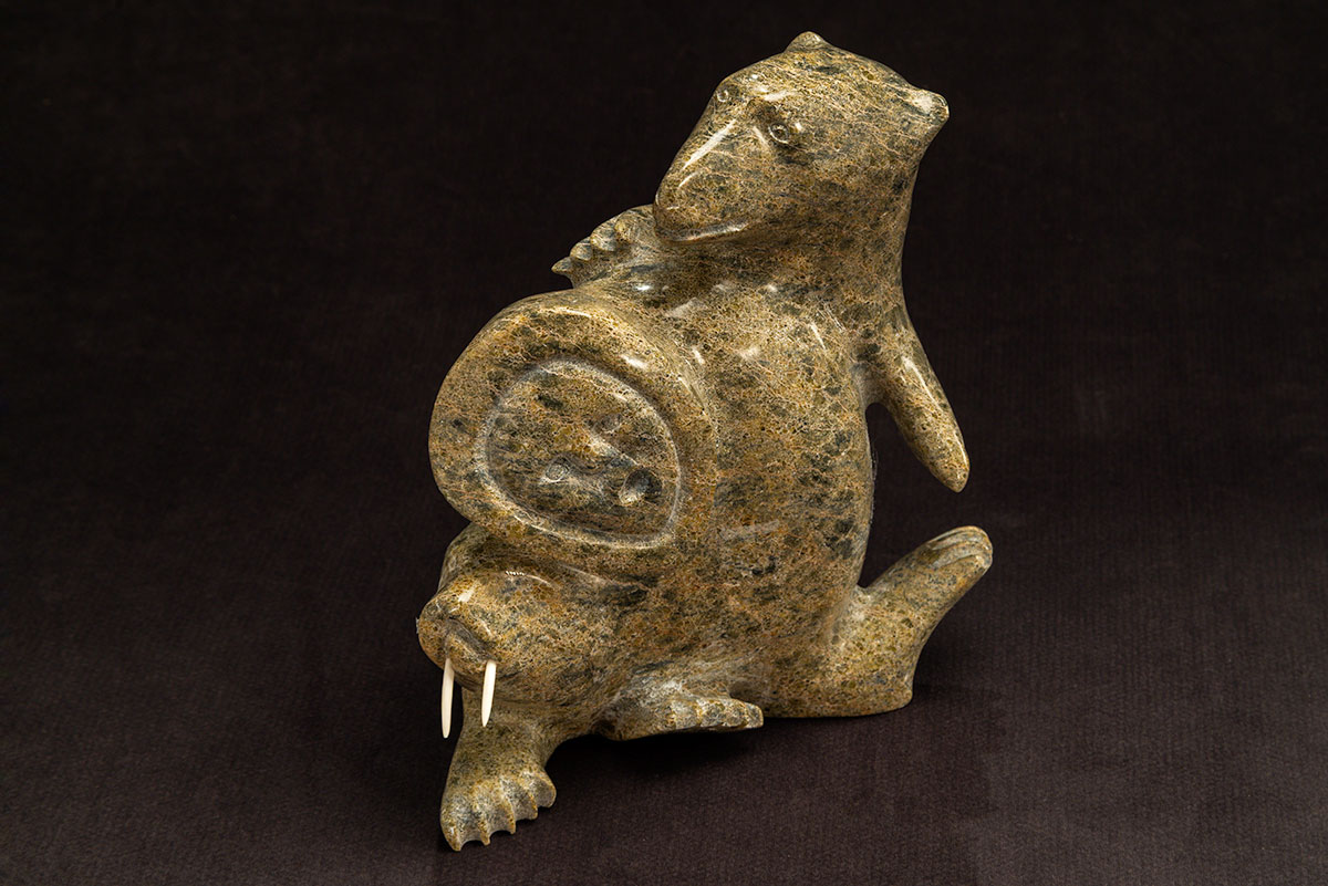 Photo_NLF2174-11_DancingShamanBearWalrus_01